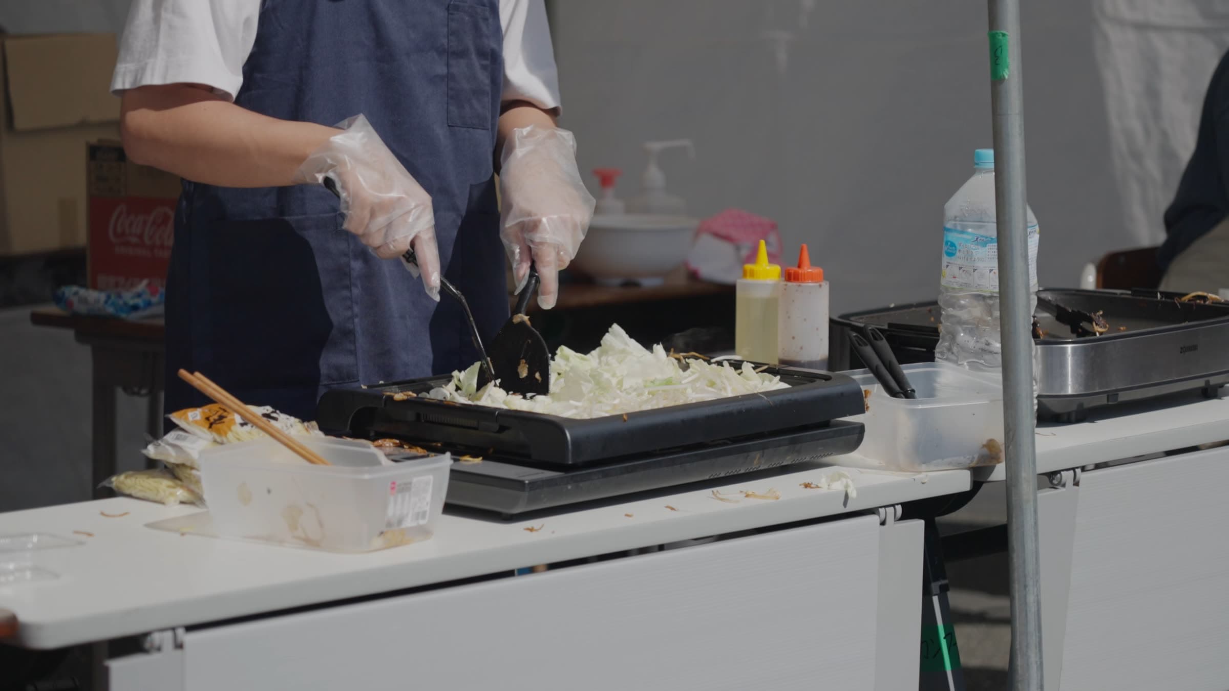 模擬店の焼きそばキッチン